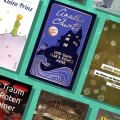 Bücherstapel mit "Der kleine Prinz", Agatha Christie und Bulgakows "Der Meister und Margarita" – eine Belletristik Top 10 Auswahl.