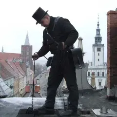 Co sprawdza kominiarz przy odbiorze budynku? Uniknij kosztownych błędów