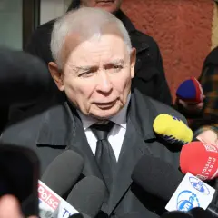 Dwie wieże Kaczyńskiego: kontrowersje, które wstrząsnęły Polską