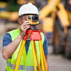 Ile kosztuje geodeta sądowy? Cennik i ukryte koszty