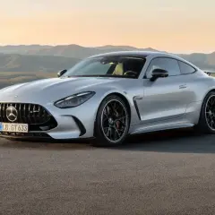 Mercedes-Benz AMG GTS: Ceny, dostępność i porównania modeli