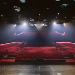 Najlepsze teatry w Warszawie, które warto odwiedzić na spektakl