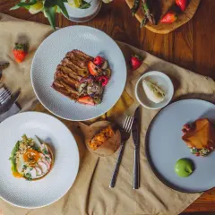 Gdzie zjeść w Katowicach? Poznaj top restauracje i ukryte perełki