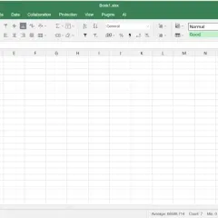 Schermata di Excel che mostra come copiare un file Excel. Celle con numeri e una formula visibile.