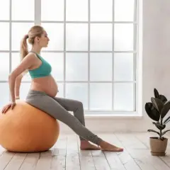 Piłka do ćwiczeń w ciąży: Jak wybrać bezpieczny model?