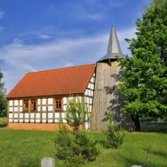 Skansen w Osieku nad Notecią: Zaplanuj wizytę w żywej historii!