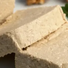 Jak zrobić domową chałwę? Przepis krok po kroku na idealny smak!