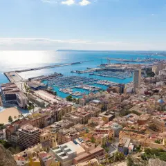 Czy w Alicante jest bezpiecznie? Odkryj niebezpieczeństwa, które warto znać