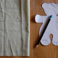 Uszyj misia z materiału: Prosty poradnik DIY dla każdego
