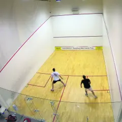 Gdzie grać w squash w Bytomiu? Najlepsze korty i kluby w mieście