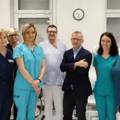 Jak sprawdzić czy lekarz ma umowę z NFZ i uniknąć niepewności