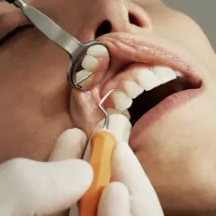 Ile trwa wizyta u dentysty? Czas zabiegów od A do Z