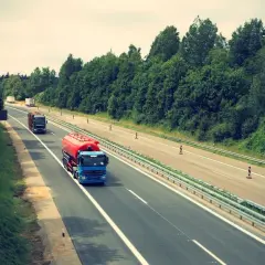 Gdzie darmowe autostrady? Sprawdź, które trasy są bezpłatne w Polsce