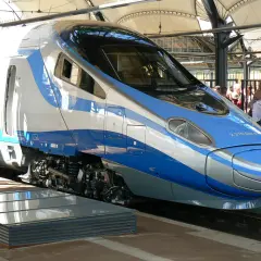 Czy InterCity to Pendolino? Odkryj różnice i komfort podróży