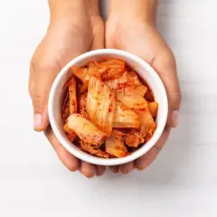 Kimchi: Jak smakuje? Odkryj sekrety kwaśności, ostrości i umami