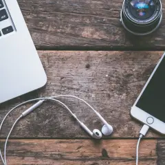 Podłącz słuchawki jack do telefonu bez gniazda: Poradnik krok po kroku