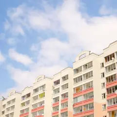 Co lepsze: spółdzielnia czy wspólnota mieszkaniowa? Kluczowe różnice
