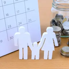 Zasiłek rodzinny 2025/2026: Daty, kryteria i wypłata bez opóźnień