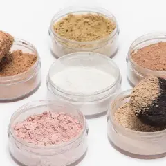 Inglot puder rozświetlający - poznaj jego rodzaje, ceny i zastosowanie