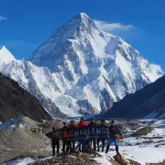 Szczyt K2 w jakich górach? Odkryj tajemnice Karakorum