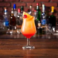 Jak przygotować idealny drink huragan - przepis i historia koktajlu