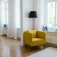 Ile kosztuje ubezpieczenie mieszkania w bloku? Sprawdź, co wpływa na cenę