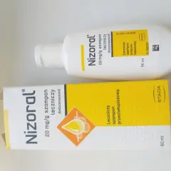 Szampon Nizoral przeciwłupieżowy, 60 ml. Wiele pozytywnych nizoral opinie potwierdza jego skuteczność.