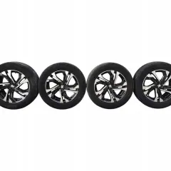 Cztery felgi z oponami Michelin, idealne do Peugeot 2008 GT, z dwukolorowym wzorem.