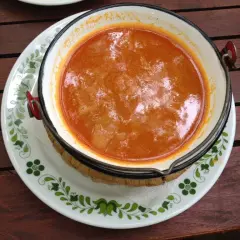Eger gdzie zjeść? Odkryj najlepsze restauracje i smaki Węgier