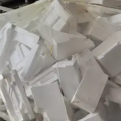 Co zrobić ze styropianem opakowaniowym? Uniknij błędów w recyklingu