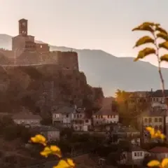 Albania co warto kupić: najcenniejsze pamiątki i lokalne smaki