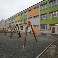Szkoła dla niesłyszących w Bielsku-Białej – wsparcie i edukacja na miarę potrzeb