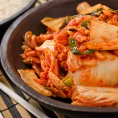 Ile kalorii ma kimchi? Tylko 30 kcal! Sekret zdrowej diety.