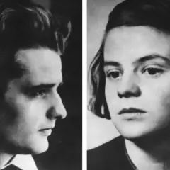 Porträts von Hans und Sophie Scholl. Sie fragten sich: wer war Sophie Scholl? Eine mutige Widerstandskämpferin.