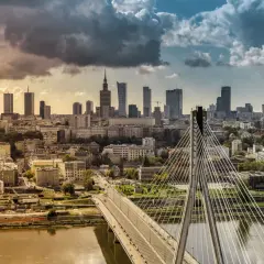 Warszawa: Atrakcje, muzea, wskazówki. Zwiedź stolicę jak ekspert!