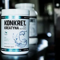 Kreatyna przed treningiem: Co daje? Mity i fakty o suplementacji