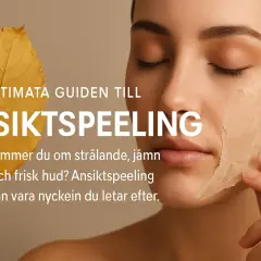 En kvinna med slutna ögon drar försiktigt bort ett lager av peeling från sitt ansikte, som om hon avslöjar ny, strålande hud.