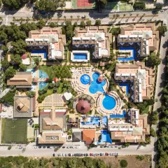 Majorka z dzieckiem: Hotel marzeń? Sprawdź, zanim zarezerwujesz!