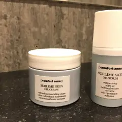 Två burkar från Comfort Zone Sublime Skin, perfekt hudvård för klimakteriet.