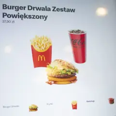 Burger Drwala Zestaw Pow [McDonald's] cena 37,90 zł. Apetyczny burger, frytki i napój Coca-Cola Zero.
