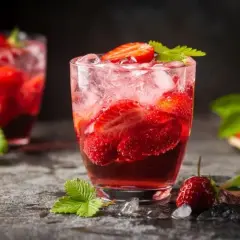 Najlepsze drinki z białym rumem, które musisz spróbować w domu