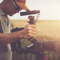Operator filmowy: co robi? Tajemnice pracy, zarobki i kariera