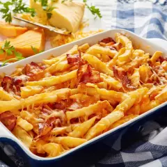 Domowe frytki z serem: Prosty przepis i sekretne triki