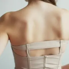 Przerób stanik do sukienki bez pleców: Proste DIY i triki!