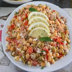 Ensalada de garbanzos: tu receta fácil y nutritiva en 15 min