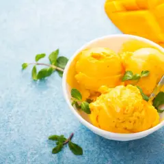 Sorbet: Lekki deser bez mleka. Jak zrobić i czy jest zdrowy?