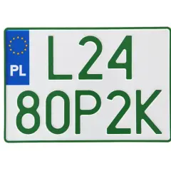 Polskie tablice rejestracyjne z zielonymi znakami: L24 80P2K.