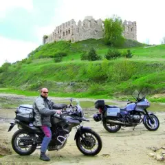 Najlepsze trasy motocyklowe w Jurze Krakowsko-Częstochowskiej, które musisz przejechać