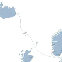 Mapa przedstawia trasę rejsu po Skandynawii, obejmującą Islandię, Wyspy Owcze, Norwegię i Danię.