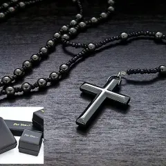 Wisiorek jak różaniec – piękno biżuterii łączącej modlitwę i styl